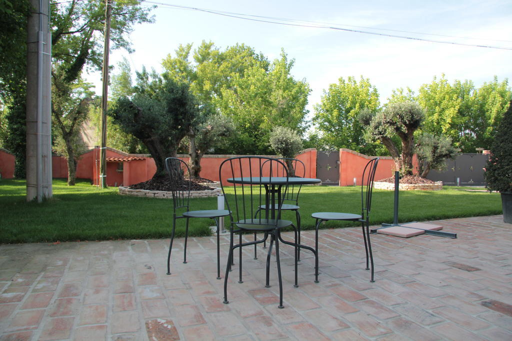 Conte Pietro Room&Breakfast Ferrara Exterior foto